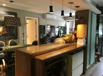 1Cozinha · Apartamento com 81,53m² de 2 quartos sendo 2 suítes no Centro