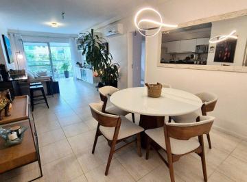 1 · Apartamento com 3 quartos sendo 1 suíte no Campeche