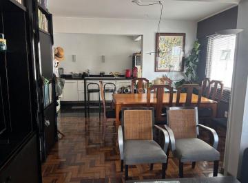 2 · Apartamento de 57m² com 1 quarto no Centro