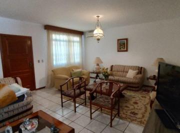 1-min · Casa com 5 dorms e 4 suítes no Centro de Florianópolis