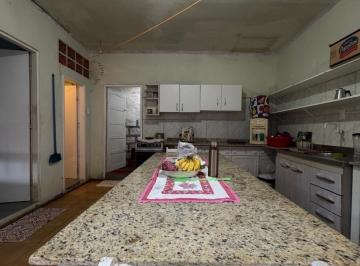 37374_i6U3S1H692nu6_3737467d33384572b3.jpg · Casa com 4 quartos no bairro Capoeiras, Florianópolis.