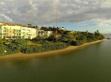 2 · Terreno de 631,66m² no Cacupé