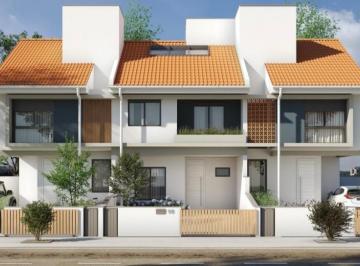 Foto 1 · Casa de 145m² com 3 quartos sendo 1 suíte no Campeche
