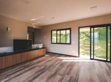 1_0 - Sala · Casa Residencial de 132m² com 2 suítes em Garopaba