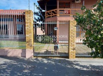 WhatsApp Image 2025-07-04 at 11.01 · Casa bem localizada