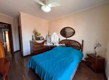 Casa · 250m² · 4 Quartos · 2 Vagas · Casa com 3 dormitórios à venda em Piracicaba/SP.