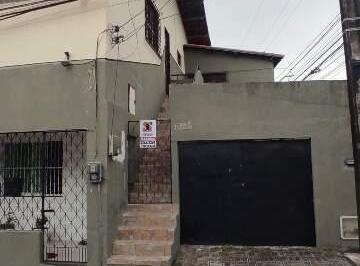 Casa · 120m² · 2 Quartos · 1 Vaga · Casa com Garagem para Aluguel na Cidade 2000 – 2 Quartos (1 Suíte)!
