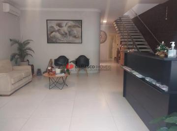 Casa · 375m² · 2 Vagas · Casa em Santa Paula