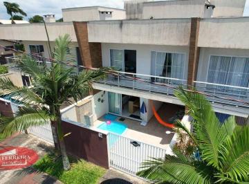 Casa · 120m² · 3 Quartos · 2 Vagas · Excelente Sobrado Próximo ao Mar