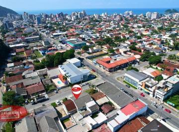 Casa · 142m² · 3 Quartos · 2 Vagas · Sobrado com Suíte e Espaço Gourmet