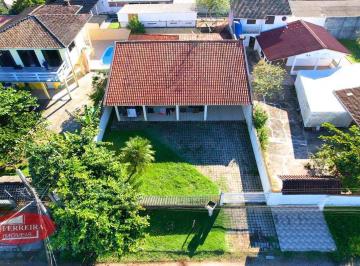 Casa · 200m² · 3 Quartos · 2 Vagas · Imóvel no Coroados