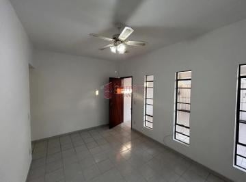 Casa · 196m² · 3 Quartos · 2 Vagas · SOBRADO PARA VENDA NO BAIRRO VILA GALVÃO - JUNDIAÍ/SP