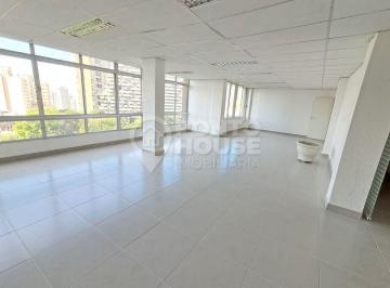 Comercial · 195m² · Sala Comercial para locação próximo do Metro Paraiso 3 salas 195m²,a.u ,elevador