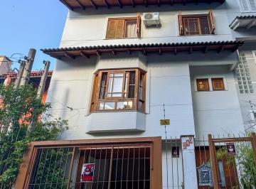 Casa · 215m² · 3 Quartos · Excelente casa com 214m² privativos na Rua Dona Paulina - Bairro Tristeza!