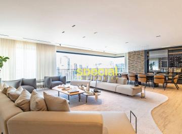 2c7b0785eb462d3162f6d82545ffb45233d1f13c · Amplo apartamento com 303 m², varanda, 3 suítes, 4 vagas e lazer completo