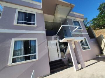 e9a39daca80935e47bcdd8d7b83f8d7eed40a5eb · Casa com 3 dormitórios à venda