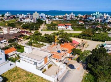 Apartamento · 110m² · 2 Quartos · 1 Vaga · Apartamento Garden em Mariscal, Bombinhas/SC