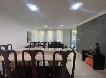Casa de 3 quartos, Brasília · SHIGS 715 SALA AMPLA , 3 QUARTOS , VAGA DE GARAGEM 9.92988948