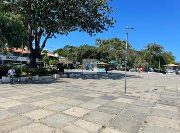 Comercial · 500m² · 9 Quartos · Pousada à venda em Armação dos Búzios, Centro, com 9 quartos, com 400 m²