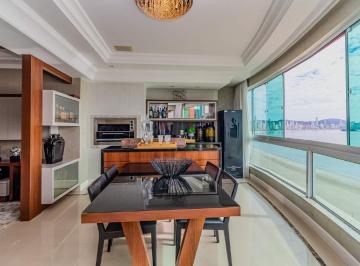 Apartamento · 185m² · 3 Quartos · 2 Vagas · Apartamento frente mar a venda em Balneário Camboriú