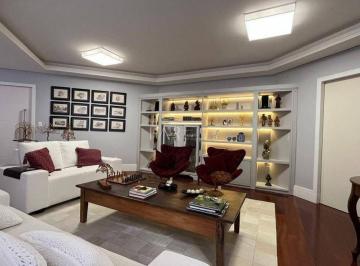 Apartamento · 287m² · 4 Quartos · 2 Vagas · Apartamento com 4 quartos sendo 2 suítes, Residencial Delacroix - Agronômica, Florianópolis