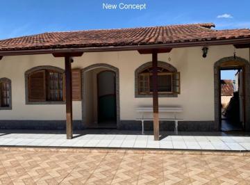 Foto 01 · Casa para venda em Resende: 4 quartos, 1 sala, 2 banheiros, 4 vagas de garagem. Confira já!