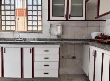 IMG_20260620_181551_000.jpeg · Confortável casa de vila para venda em Planalto Paulista com 4 quartos, sendo 2 suítes, 330m² - rema