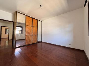 IMG_20260630_091517_000.jpeg · Atraente casa de vila para venda em Planalto Paulista com 4 quartos, sendo 2 suítes, 330m² - remaxfr