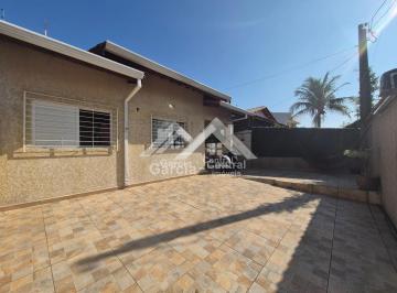 Casa · 82m² · 3 Quartos · 2 Vagas · Casa em Peruíbe