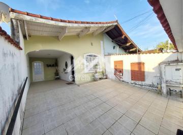 Casa · 107m² · 2 Quartos · 3 Vagas · Casa em Peruíbe