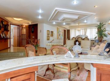 Apartamento · 254m² · 4 Quartos · 2 Vagas · Apartamento Espaçoso à Venda no Batel no Edifício