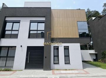 Casa · 172m² · 3 Quartos · 2 Vagas · Casa à venda - em Santa Felicidade