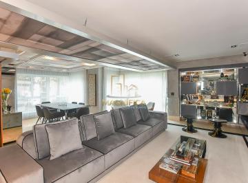 Apartamento · 221m² · 3 Quartos · 3 Vagas · Apartamento à Venda no BatelPreço: R$ 3.550.000,00