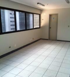 390074_iVF22r5RQ5v37XNB26_390074686d2536935ec.jpg · Sala Comercial à Venda na Saúde