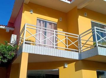 Casa de 4 quartos, Lauro de Freitas · Lauro, Casa Rua Pública, Aluguel, 4/4, 3 suítes, Piscina, Boa localização, 300m2
