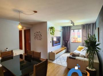 Foto 01 · Apartamento à venda em Curitiba-PR, Bairro Pinheirinho: 3 quartos, 1 sala, 1 banheiro, 1 vaga de gar
