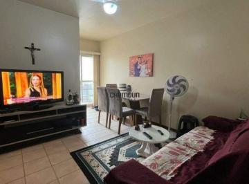 2 quartos, com 1 vaga de garagem coberta, · Vendo Apartamento na Praia do Morro