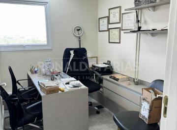 Comercial · 40m² · 1 Quarto · 1 Vaga · ALUGA SALA COMERCIAL, COM 40 METROS, NO SOCORRO AO LADO DA ESTAÇÃO DA CPTM.