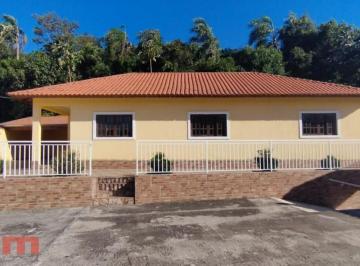 Casa · 3 Quartos · 8 Vagas · CASA INDEPENDENTE PARA LOCAÇÃO EM PARELHEIROS
