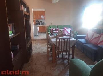 Casa · 220m² · 3 Quartos · 2 Vagas · CASA A VENDA NO JARDIM NOVO PARELHEIROS