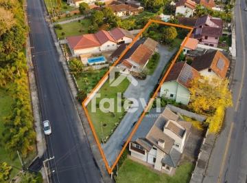 Terreno · 169m² · 3 Quartos · 1 Vaga · TERRENO EXCLUSIVO NO CENTRO DE POMERODE: OPORTUNIDADE DE ALTO RETORNO PARA INCORPORADORES!