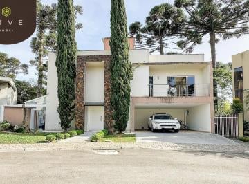 Casa · 175m² · 3 Quartos · 2 Vagas · Sobrado à venda no Condomínio Bosque do Bacacheri, com 03 suítes, 02 vagas de garagem no bairro Baca