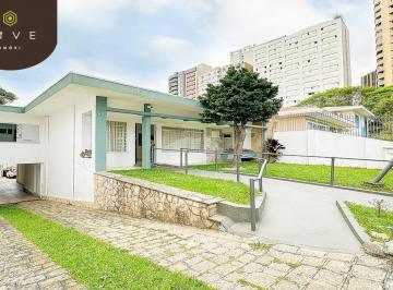 Casa · 373m² · 3 Quartos · 8 Vagas · Casa à venda com terreno amplo, ideal para uso comercial ou residencial, na divisa com o Bigorrilho.