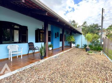 Casa · 196m² · 4 Quartos · 2 Vagas · Casa com 4 dormitórios à venda por R$ 800.000,00 - Bairro Escola Agrícola - Blumenau/SC
