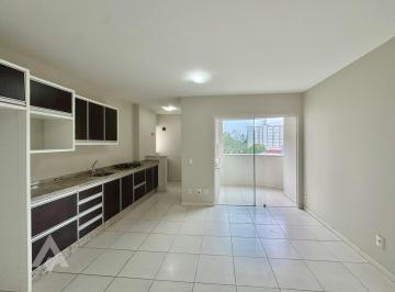 Apartamento · 70m² · 2 Quartos · 1 Vaga · Apartamento semimobiliado para locação com 2 dormitórios e 70m² no Centro de Blumenau!