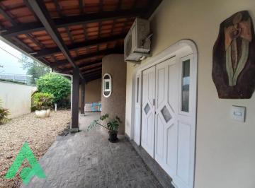 Casa · 280m² · 3 Quartos · 10 Vagas · Casa de 3 dormitórios à venda POR  R$ 1.000,000,00 - Bairro Água Verde - Blumenau/SC
