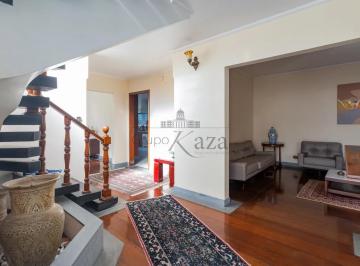 Casa · 770m² · 3 Quartos · 5 Vagas · Casa Comercial e Residencial Sobrado - Campo Belo - 3 Dormitórios - 380m².