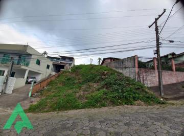 Terreno · 518m² · Excelente terreno no Bairro Velha!
