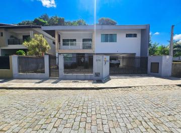 Casa · 450m² · 4 Quartos · 3 Vagas · Casa com 4 dormitórios à venda no Bairro Vila Nova!