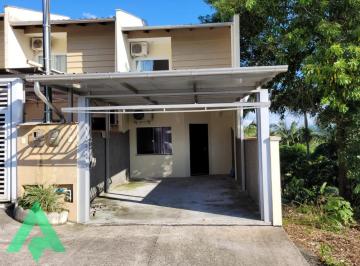 Casa · 72m² · 2 Quartos · 1 Vaga · Ótimo Sobrado com FRENTE DE 4.3 m à venda, no Bairro Itoupavazinha!